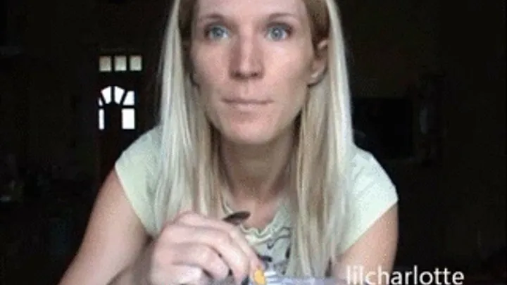 lilcharlotte having white dessert (facestuffing)