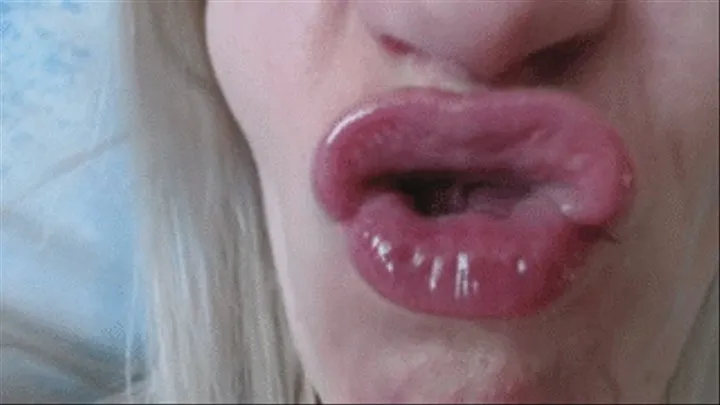 Lip gloss and lip smelling (lip fetish)