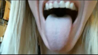 Crazy tongue (closeups)