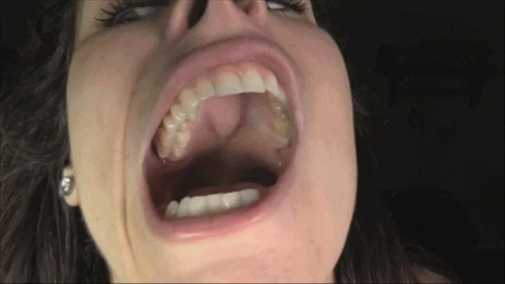 One Incredibly Beautiful Mouth (6000kbps High Quality )