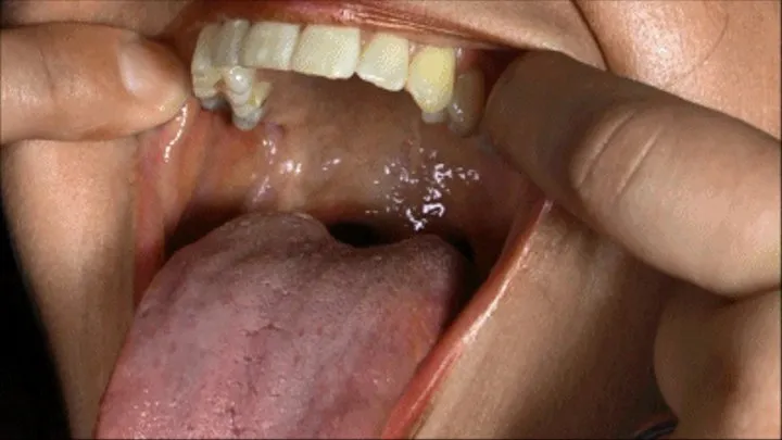 The Mouth Of Pepper Sterling (6000kbps High Quality )