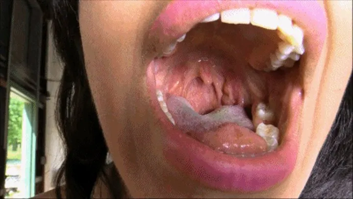 Exploring Her Amazing Mouth (6000kbps High Quality )