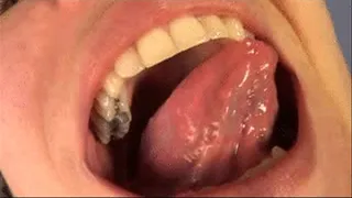 Sarah's Mouth and Tongue For Your Pleasure