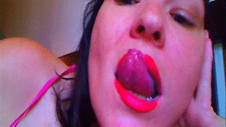 Sarah's Sexy Tongue