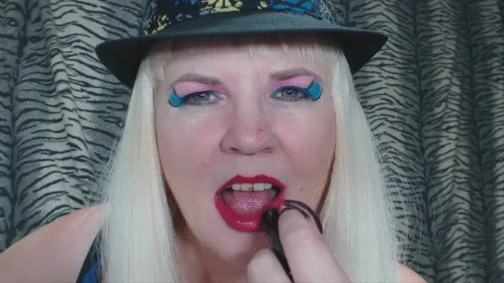 Lipstick No Cum Zone 6