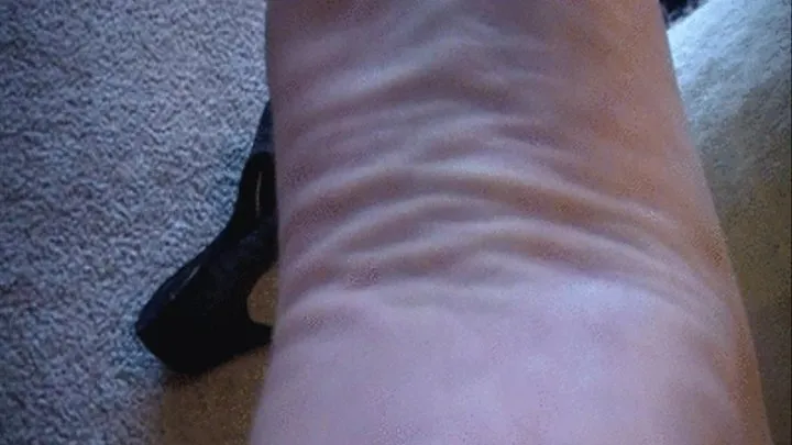 FUN FOOT AND FACESITTING WITH ALLURA- POV