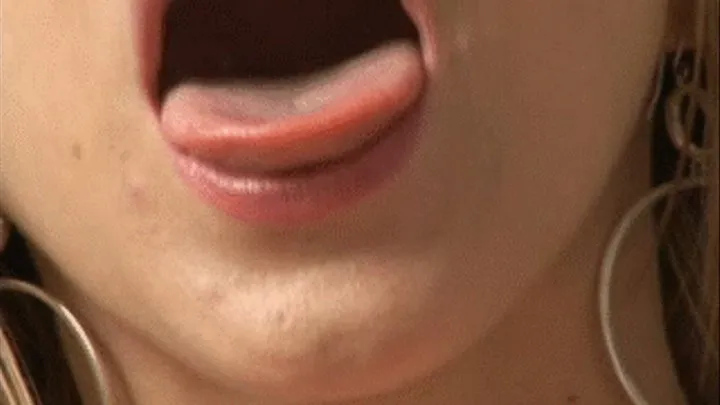 Brat Sam Wants You to Cum in her Mouth