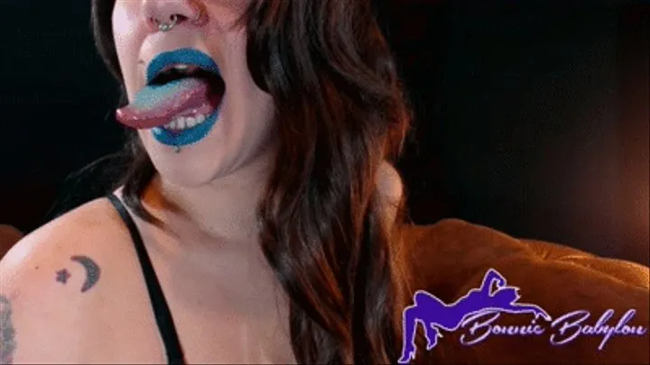 Blue tongue tease