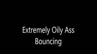 Super Shiny Oiled Ass Shaking