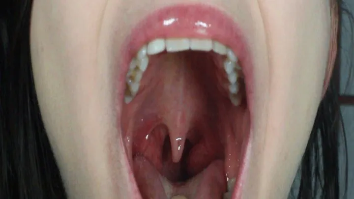 Uvula Show