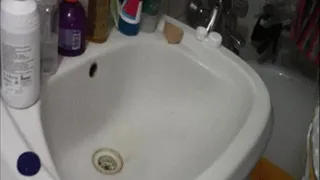 Sounds of this clean sink