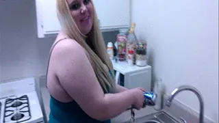 SexySignatureBBW Burgers Beers & Bong-Loads! (Cramming in the Calories!)