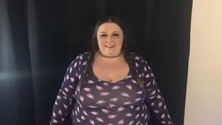 SexySignatureBBW Fatter Weigh In And Belly Jiggling!