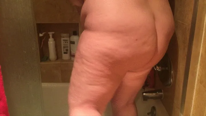 SexySignatureBBW Voyeur Shower Window!