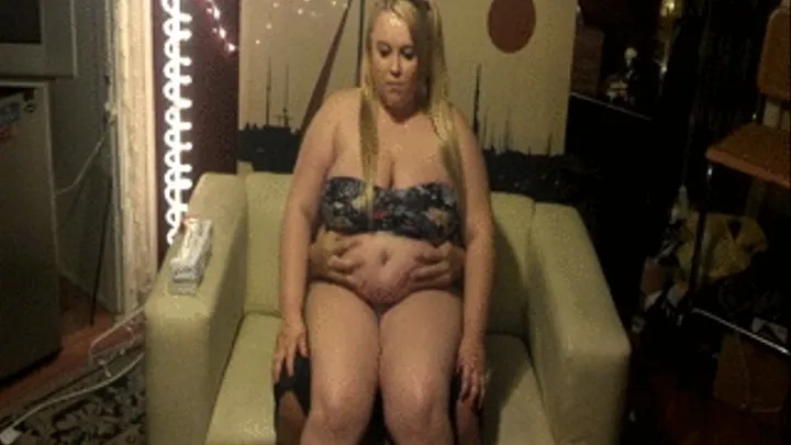 SexySignatureBBW I Can Feel Her Growing Heavier - Fed Donuts On Her Feeders Lap Pt. 1