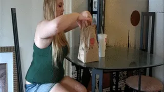 BBW 'SexySignature' Eats Jack In The Box