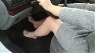 Driving in shine pantyhose