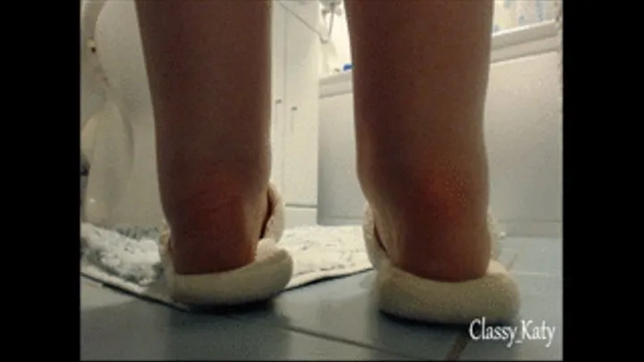 katy's slippers - Spying from under the door! 720