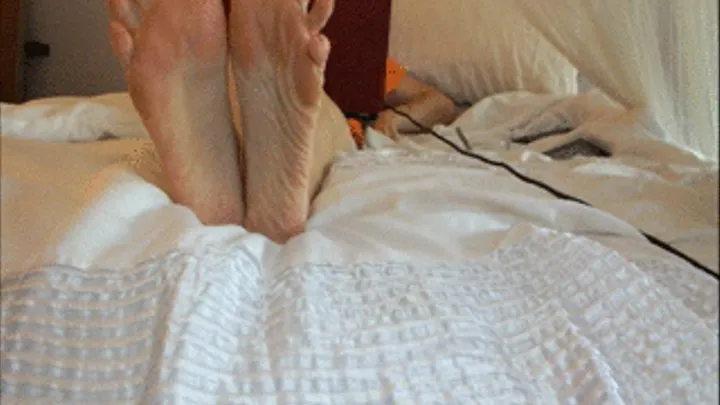 Watch Violet's soles and red long toes spreading and waving at you