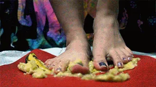 Banana Food Crush Between Lanas Barefeet