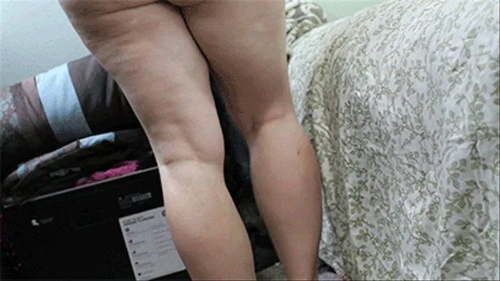 Giantess, Lover of Chubby Legs