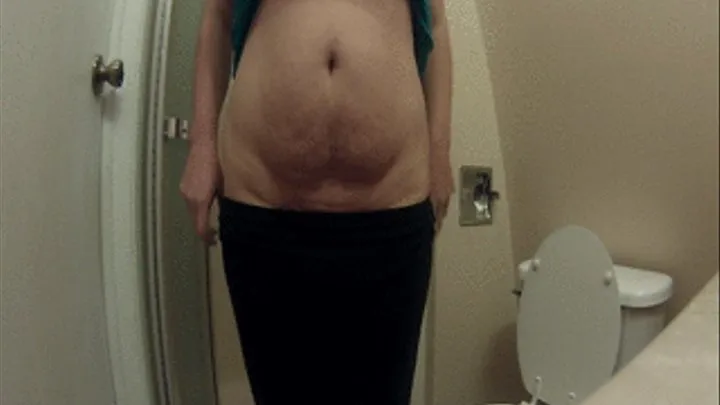 Showing Stomach Fat and Ripped a Huge Fart GOPRO