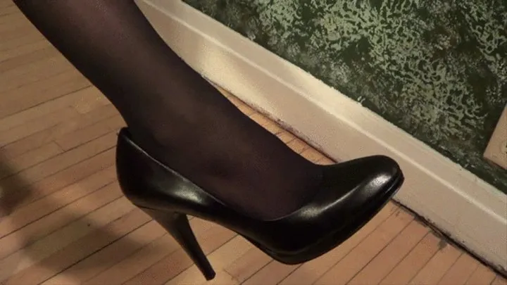 Ruby (Amateur) French Cut Pantyhose