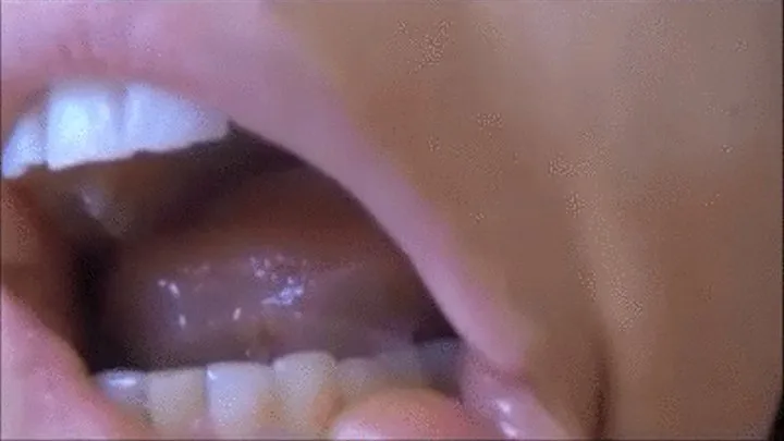 INSIDE HER MOUTH - FULL VIDEO