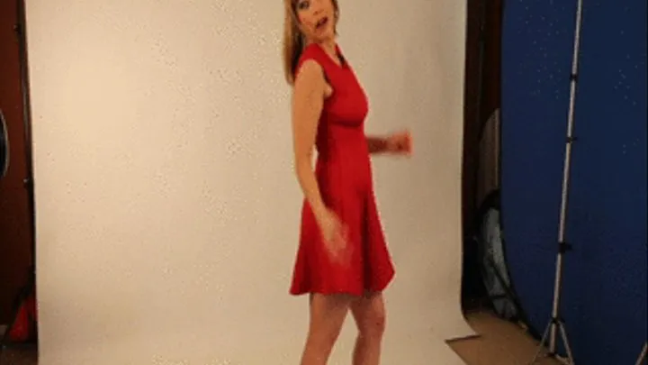 MILF GETS TRICKED AT PHOTO SHOOT FULL VIDEO SALE: $19.99