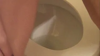 See my pierced pussy up close as I pee