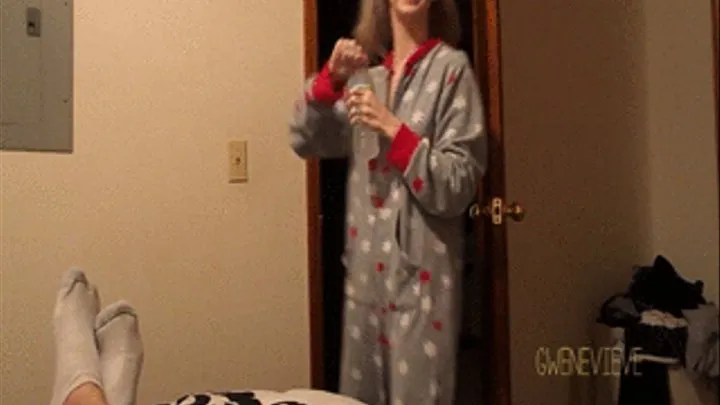 Blowjob in my Footy Pajamas & Pigtails DELETING SOON