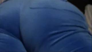 Jiggling ass on bed sexy slo mo to fast.