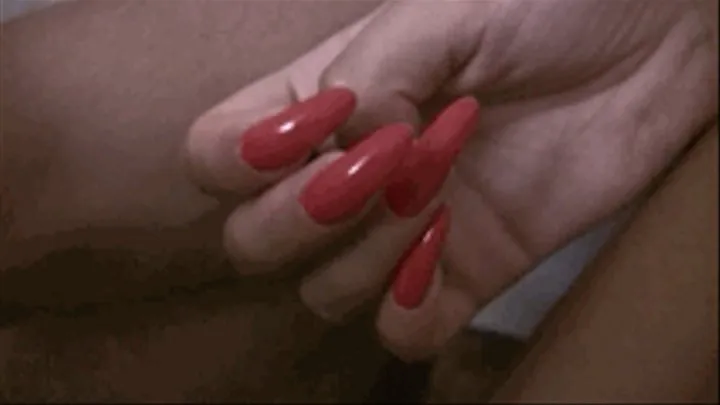 11Aug2020 rednails fuss play