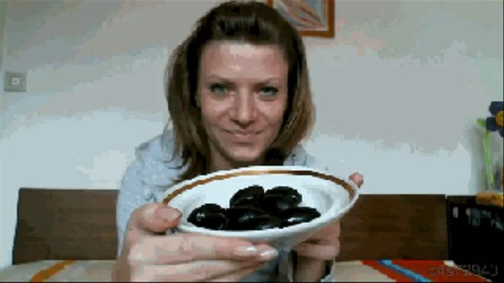 Eating black olives and apple pie!