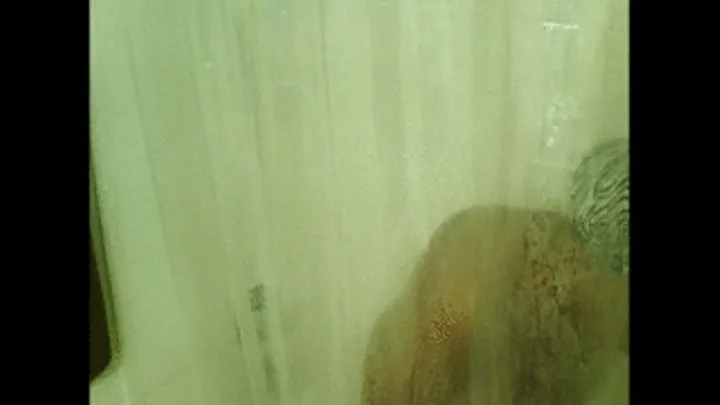 Shaving My Pussy In The Shower