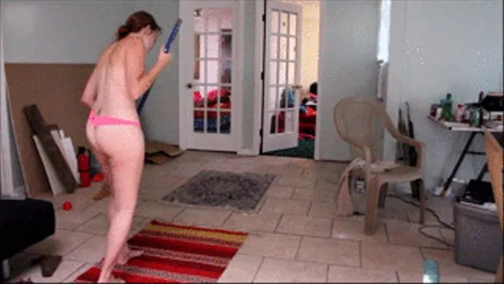 CLEANING DIRTY FLOOR TOPLESS