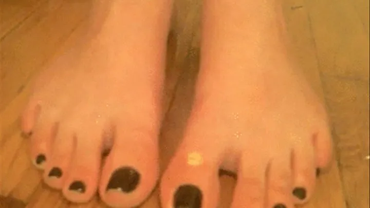 Wax Toes - Extreme Close Up