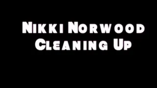 Nikki Norwood shower time