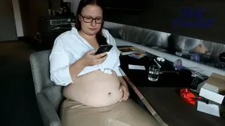 Big Soft Belly and Belly Button Play