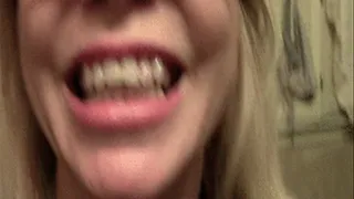 MILF On Hot Date Checks Teeth/Mouth