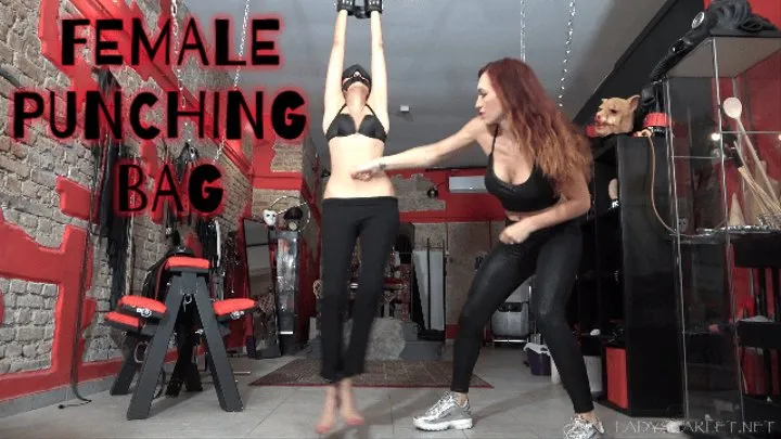 LADY SCARLET - FEMALE PUNCHING BAG mobile