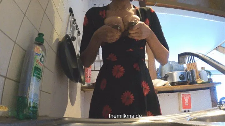 Milking Sucking Cumming