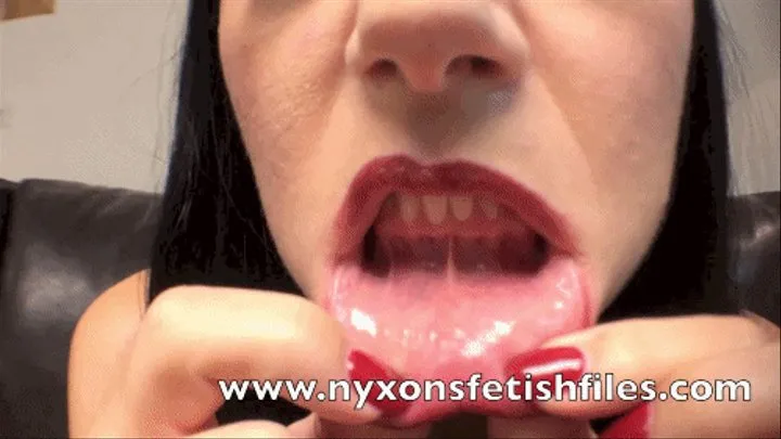 Nyxon's Mouth Close-up