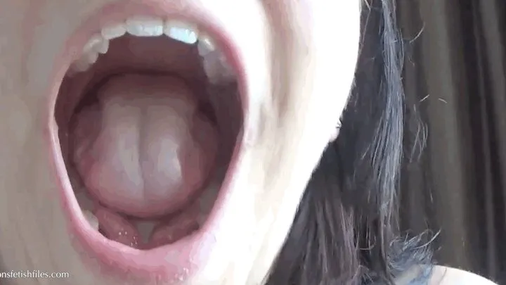 Alex Empire Shares Her Mouth With You HD