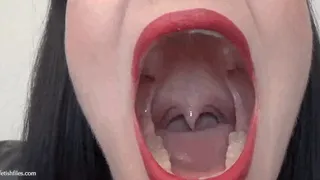 Nyxon Talks About Her Mouth