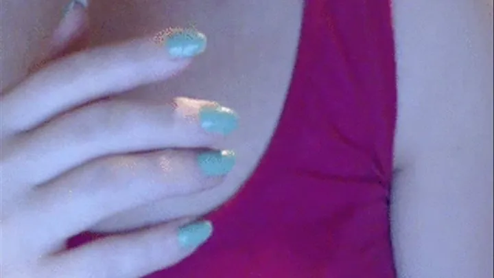 NailPolishingUpClose001