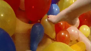 BalloonCrushing001