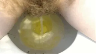 Yellow pee first thing in the morning 2 UNEDITED!