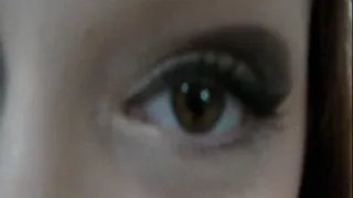 Check Out My Pretty Eyes