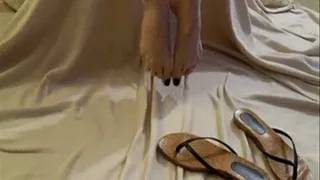 Violet's super long toes - 2